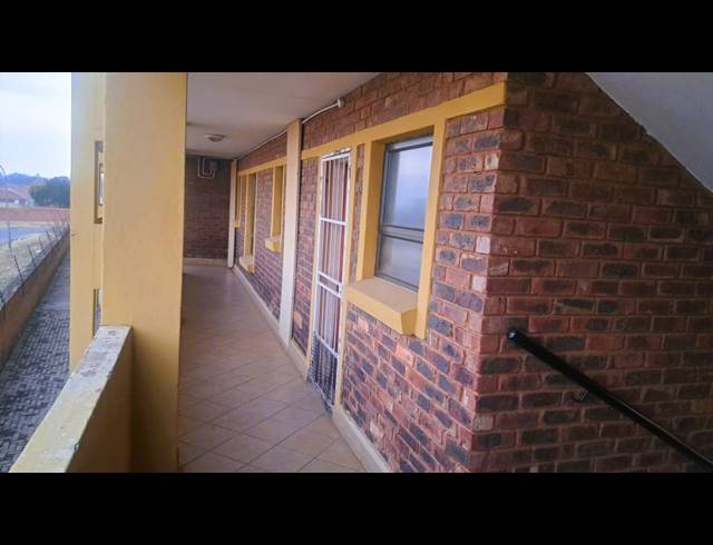 3 BEDROOM FLAT FOR SALE IN BERGSIG